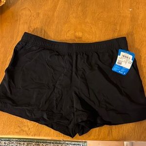Columbia Black Sandy River 3” Shorts NWT